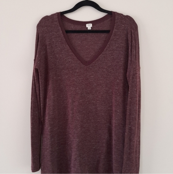 Wilfred Tops - Wilfred Deep Burgundy V-Neck Long Sleeve Top